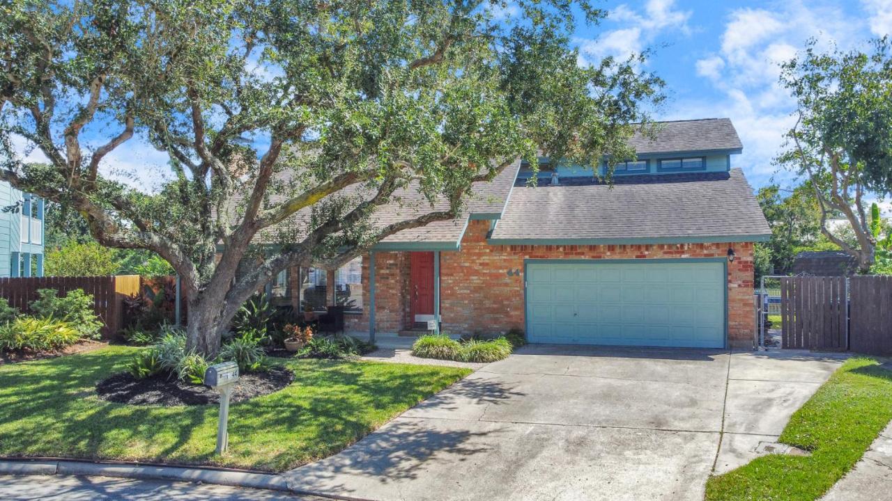 Beauty On The Water! Lake House Near The Beaches! Galveston Zewnętrze zdjęcie